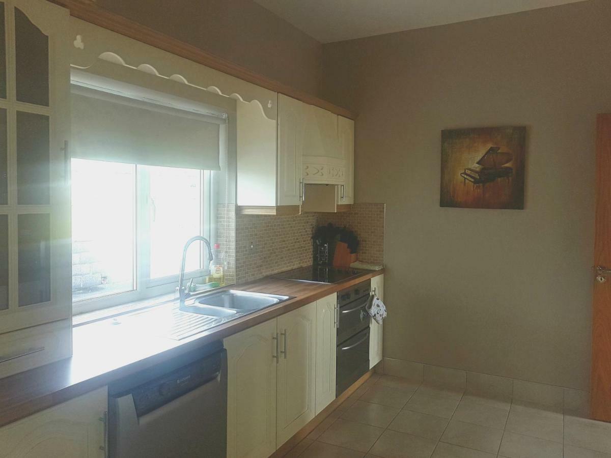 Wild Atlantic Way Cottage Dooagh Екстериор снимка